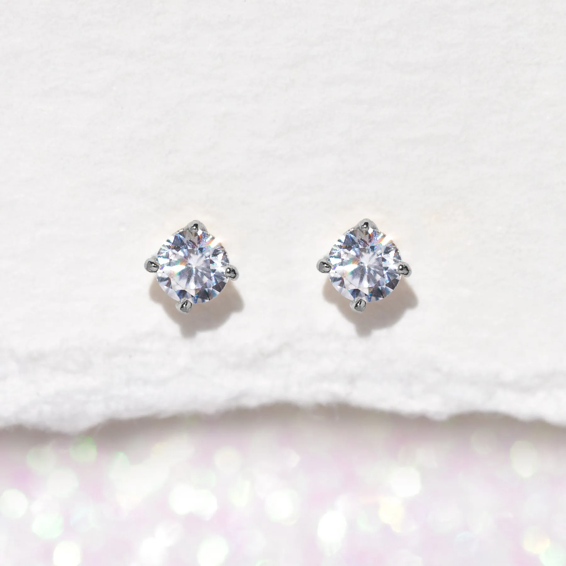 14k Fine Perfect Mini Stud Earrings