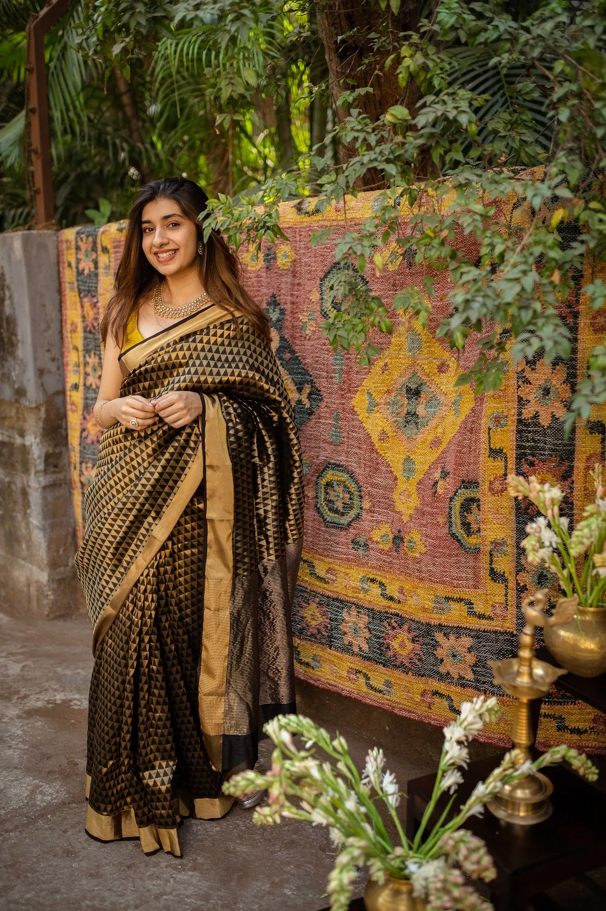 Black & Golden Chanderi Taraj Full Work Saree