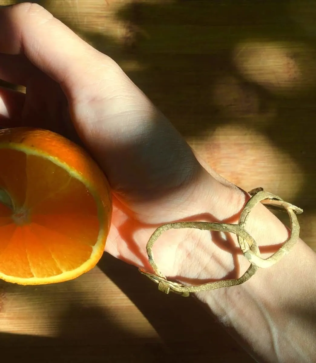 golden organic chain bracelet