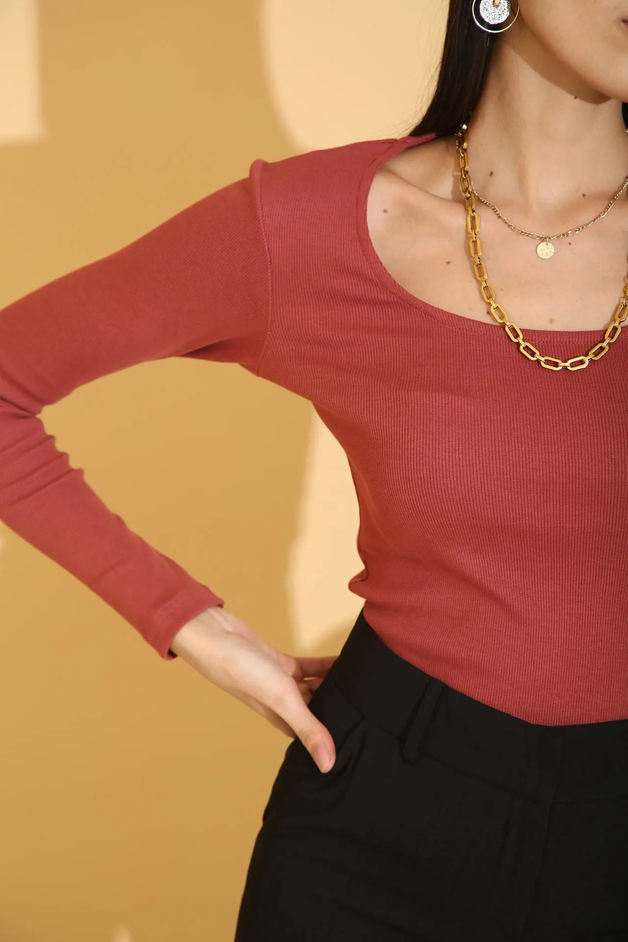 Rust Ribbed Top