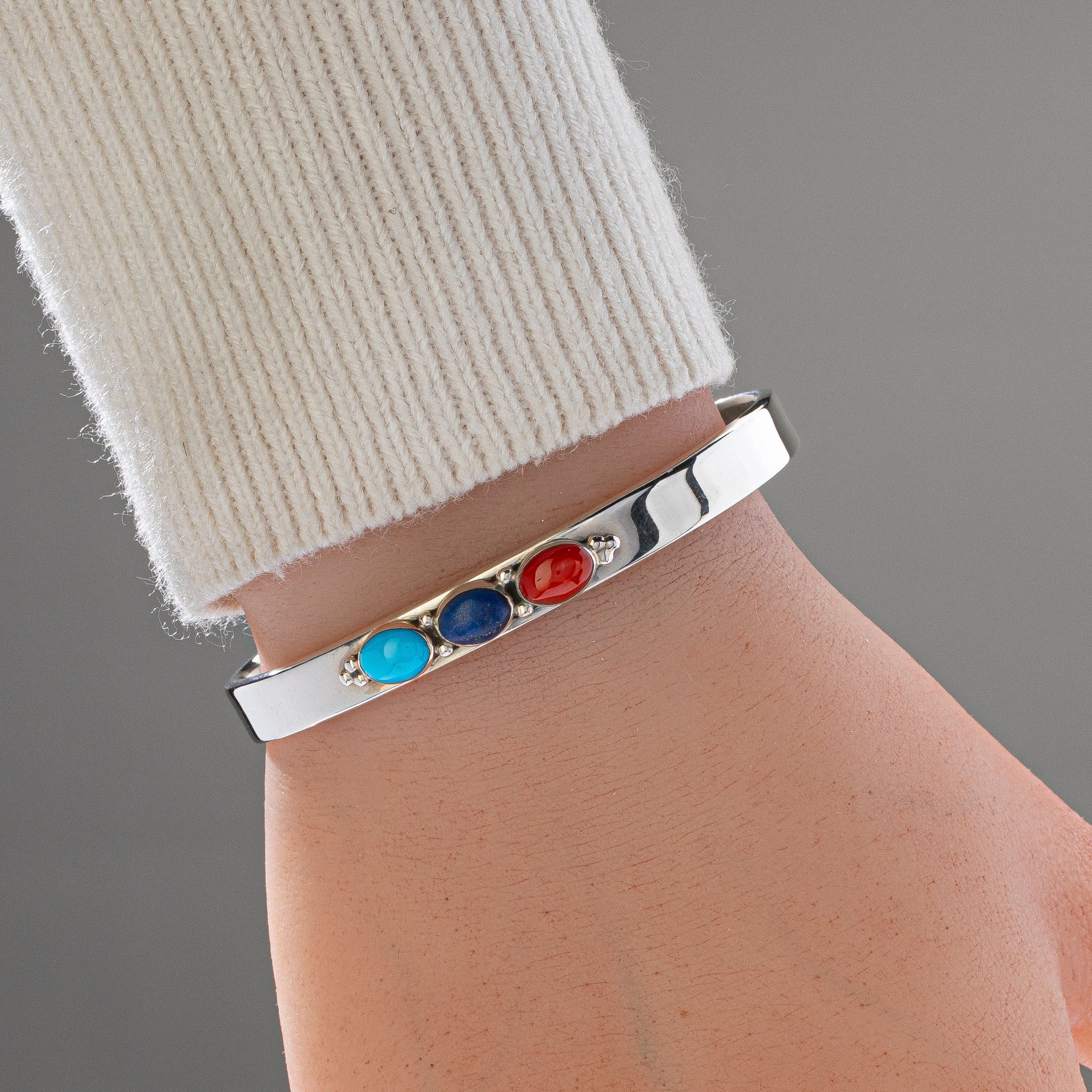 Sleeping Beauty Turquoise, Coral, Lapis Navajo USA Native American Made 925 Sterling Silver Cuff