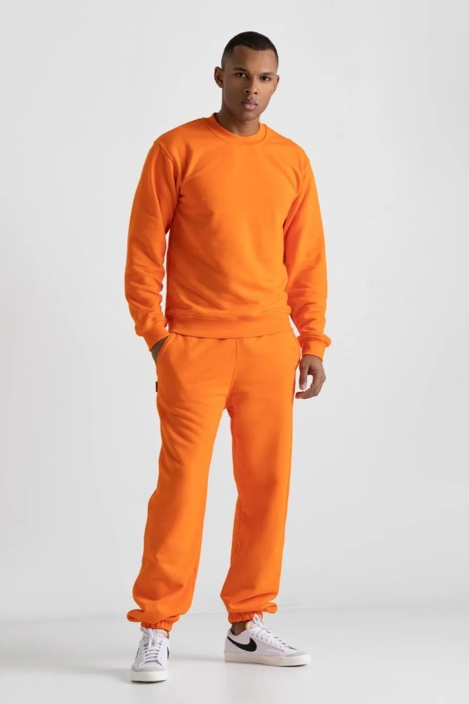 Spodnie dresowe mskie JOGGERY - ORANGE