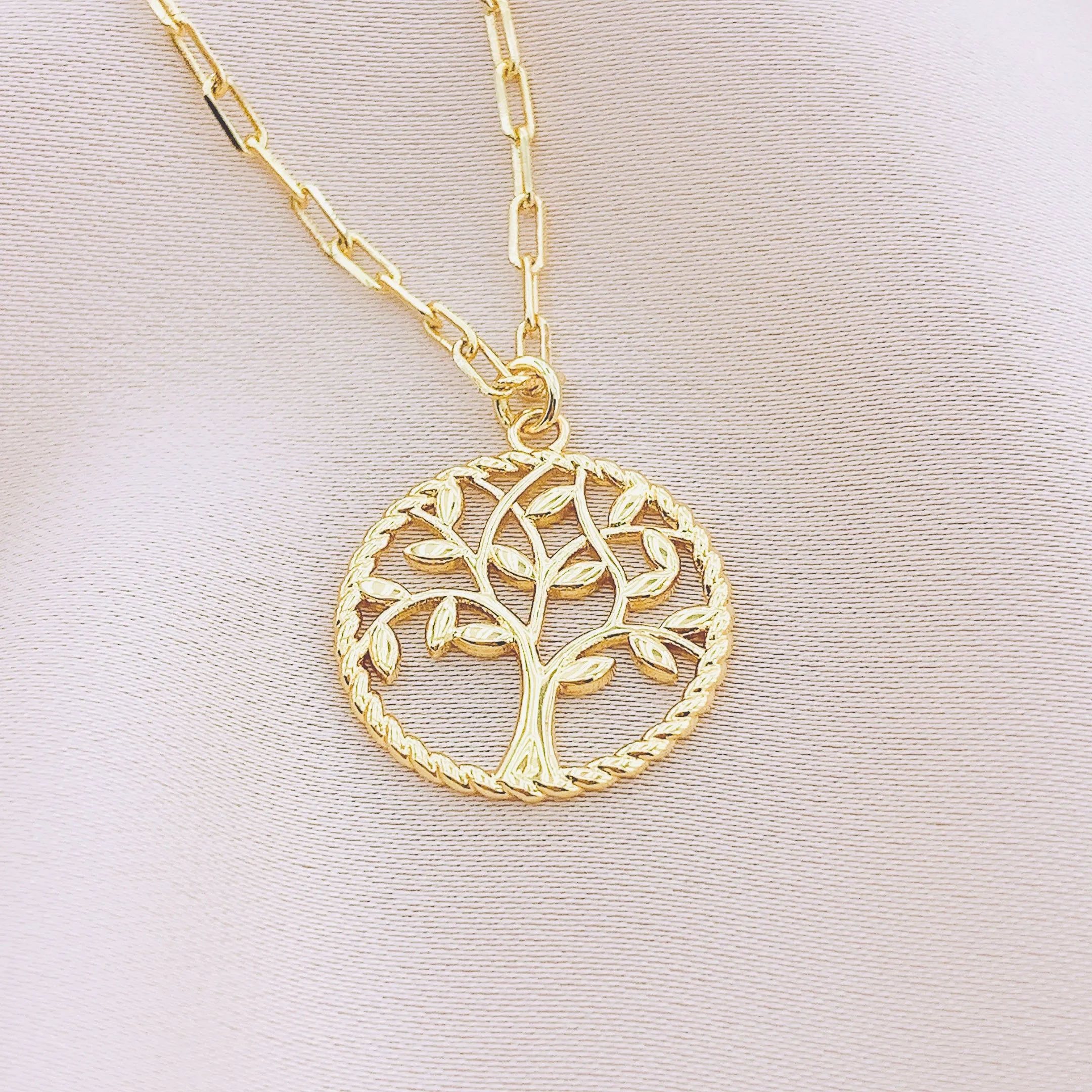 Women's Life Tree Pendant Necklace